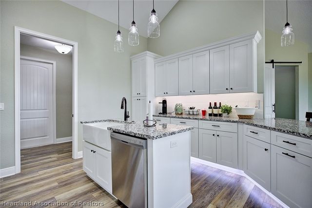 4456 Toussaint Drive, Avon Park, FL 33825