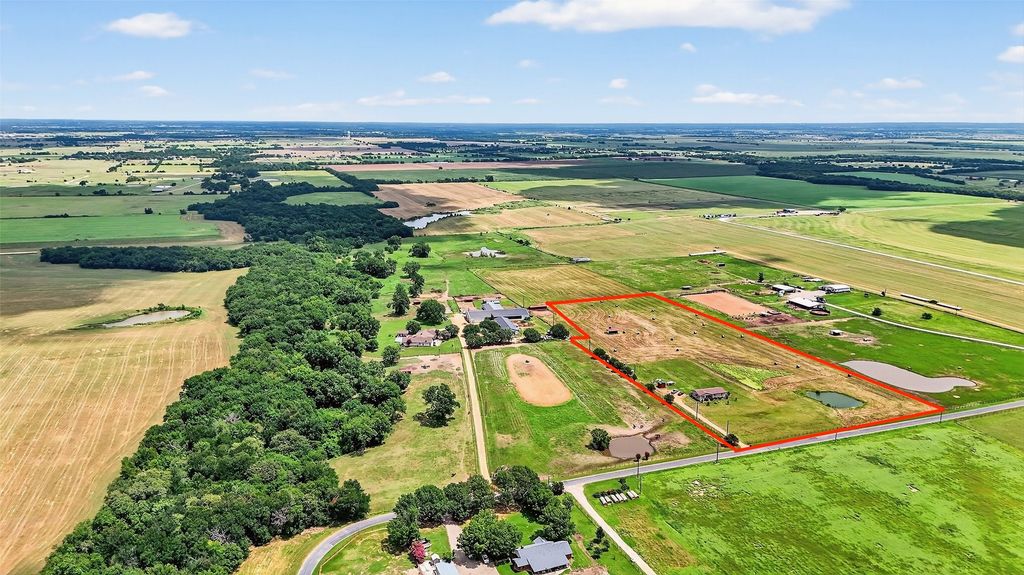 1802 Batey Road, Collinsville, TX 76233