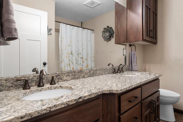 1068 244th Avenue NE, Bethel, MN 55005