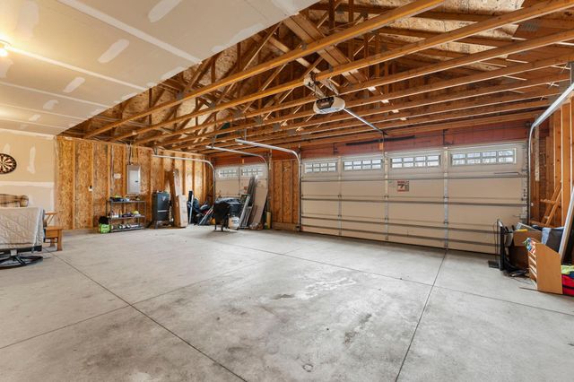 1068 244th Avenue NE, Bethel, MN 55005