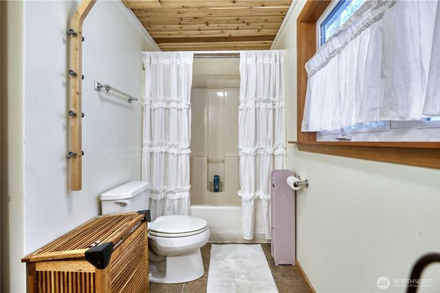 731 Claire Lane, Point Roberts, WA 98281