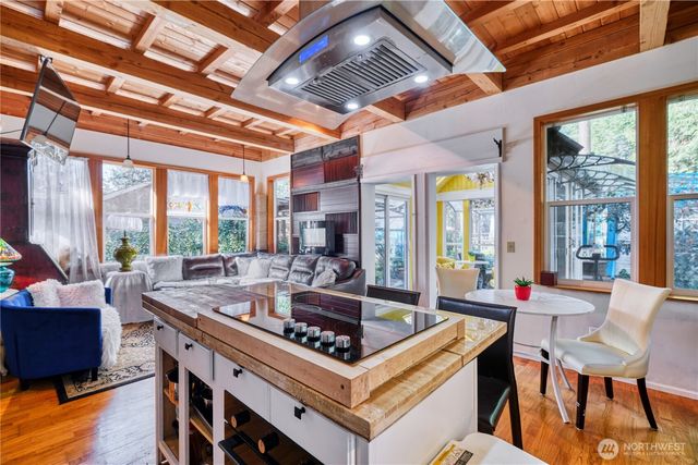 731 Claire Lane, Point Roberts, WA 98281