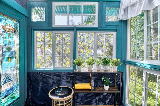 731 Claire Lane, Point Roberts, WA 98281