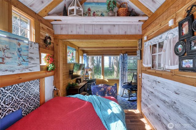 731 Claire Lane, Point Roberts, WA 98281