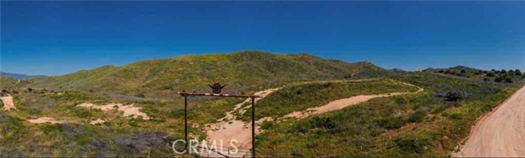 1 Dawson, Riverside, CA 92570