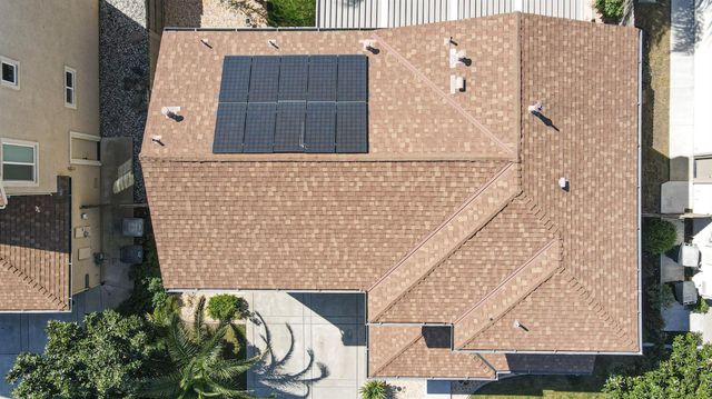 3258 Farleton Ln, Roseville, CA 95747