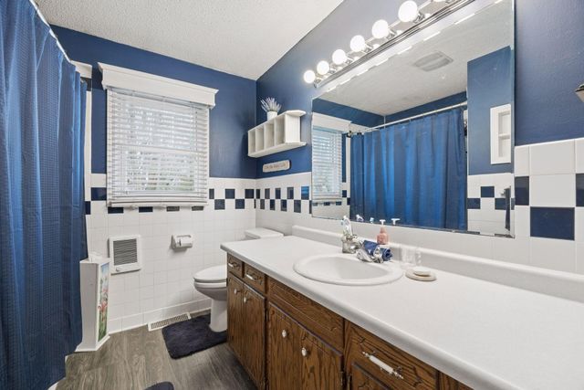 270 State Avenue S, New Germany, MN 55367