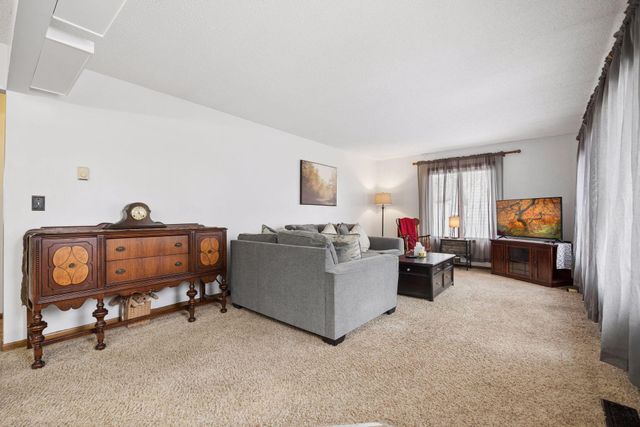 270 State Avenue S, New Germany, MN 55367