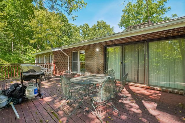 1071 Simms Heights Rd, Kingston Springs, TN 37082