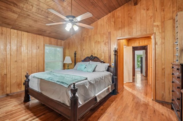 1071 Simms Heights Rd, Kingston Springs, TN 37082
