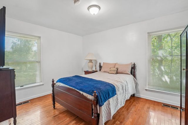 1071 Simms Heights Rd, Kingston Springs, TN 37082