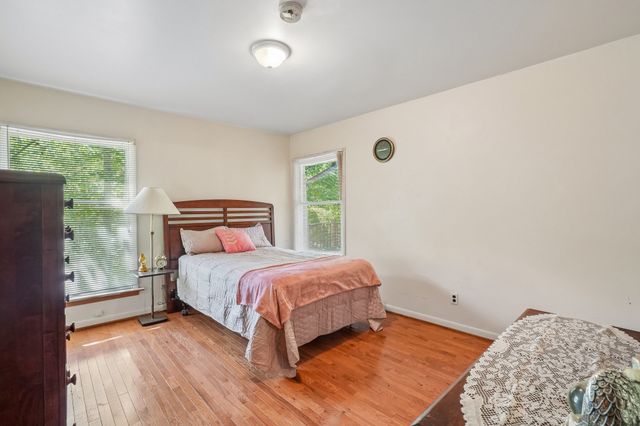 1071 Simms Heights Rd, Kingston Springs, TN 37082