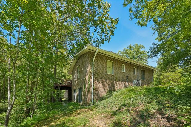 1071 Simms Heights Rd, Kingston Springs, TN 37082