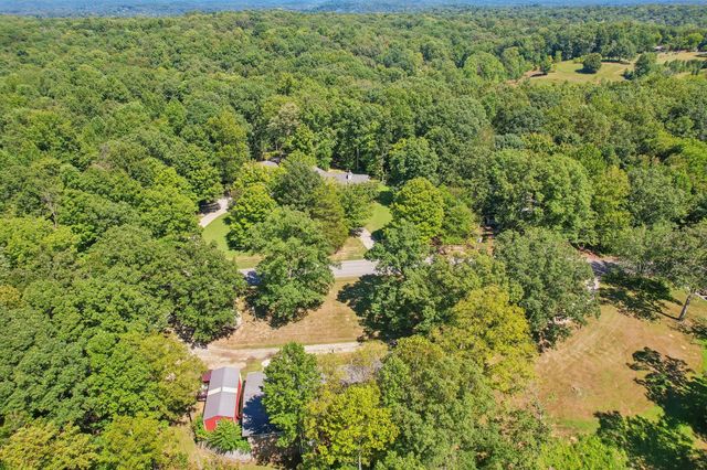 1071 Simms Heights Rd, Kingston Springs, TN 37082