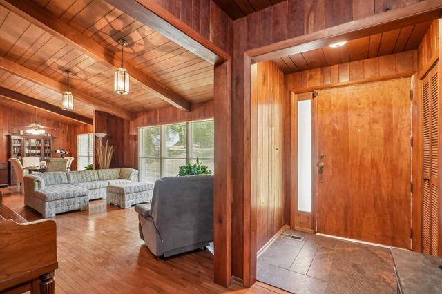1071 Simms Heights Rd, Kingston Springs, TN 37082
