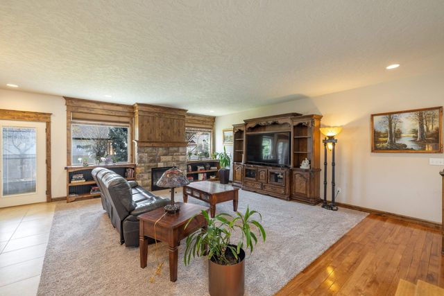 5908 N Bridget Rd, Spokane, WA 99208