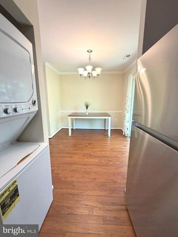 31 STONEY POINT CT, Germantown, MD 20876