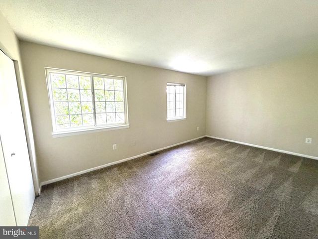 31 STONEY POINT CT, Germantown, MD 20876