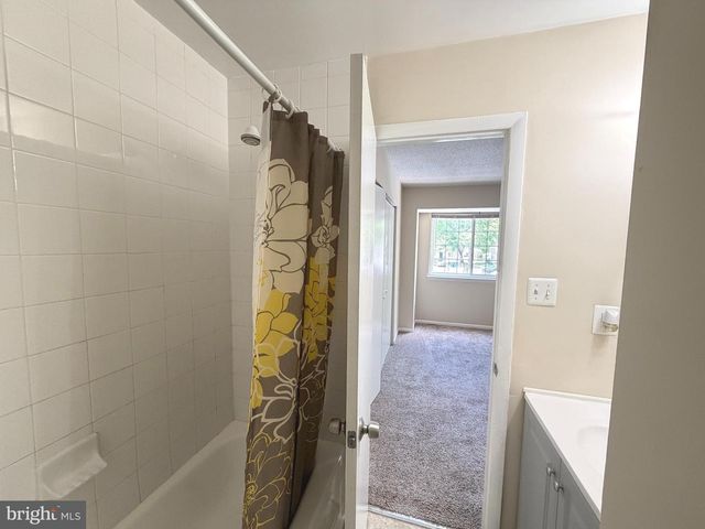 31 STONEY POINT CT, Germantown, MD 20876