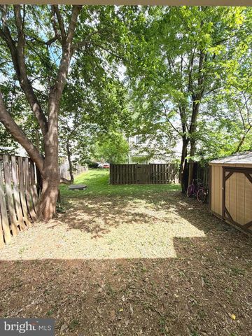 31 STONEY POINT CT, Germantown, MD 20876