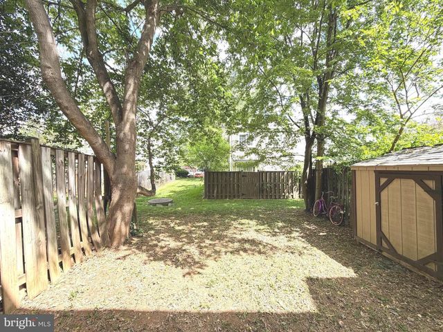 31 STONEY POINT CT, Germantown, MD 20876