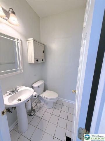 7524 Scenic View Drive, Macungie Boro, PA 18062