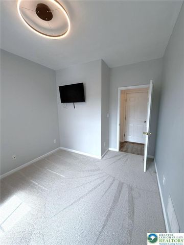 7524 Scenic View Drive, Macungie Boro, PA 18062