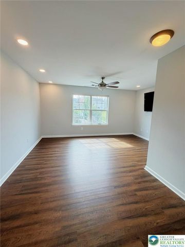 7524 Scenic View Drive, Macungie Boro, PA 18062