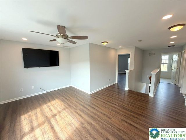 7524 Scenic View Drive, Macungie Boro, PA 18062