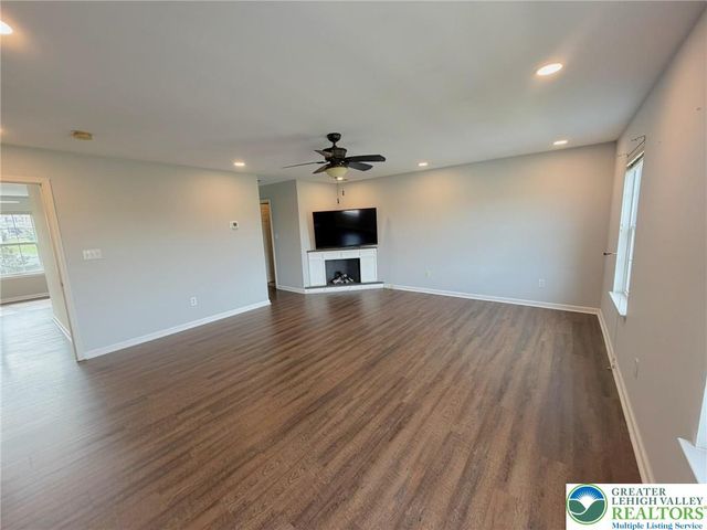 7524 Scenic View Drive, Macungie Boro, PA 18062