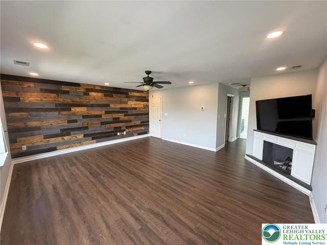 7524 Scenic View Drive, Macungie Boro, PA 18062