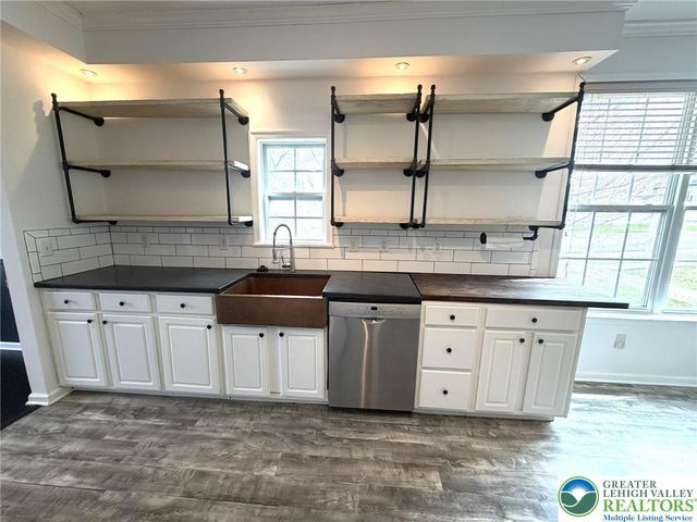 7524 Scenic View Drive, Macungie Boro, PA 18062