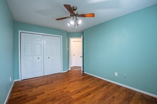 9209 Mahan Drive, La Porte, TX 77571