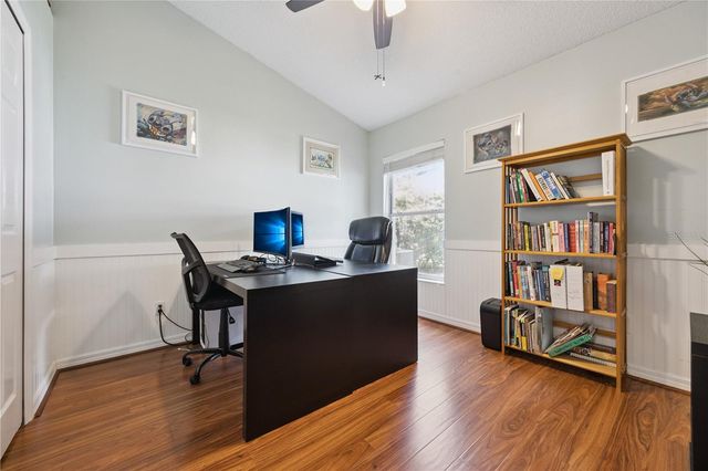1047 ROYAL OAKS DRIVE, Apopka, FL 32703