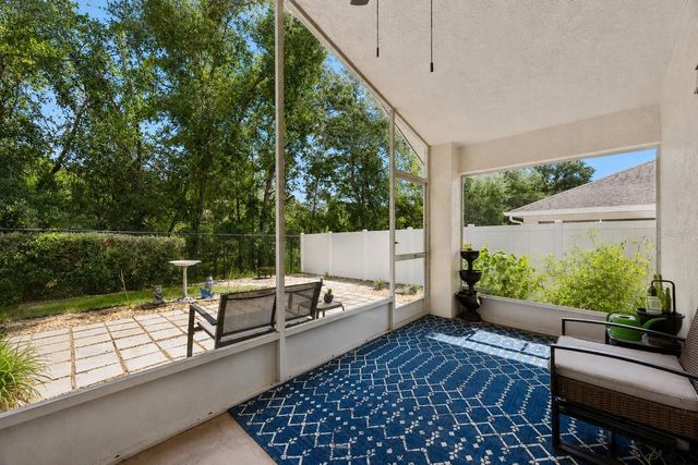 1047 ROYAL OAKS DRIVE, Apopka, FL 32703