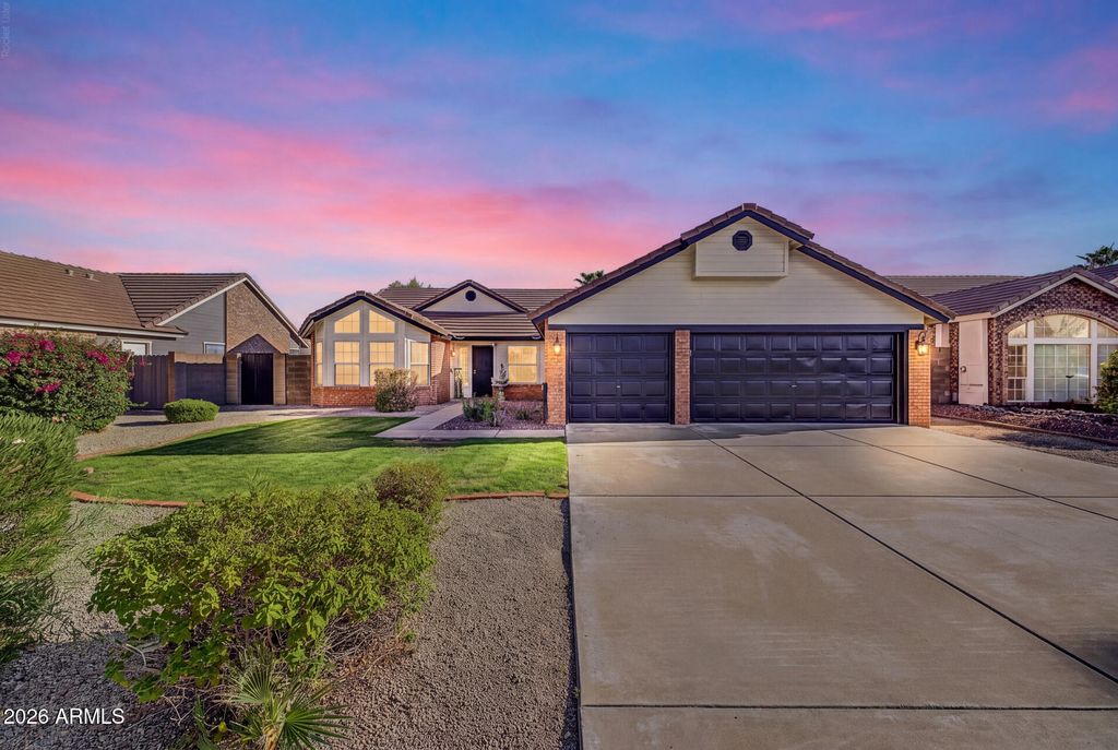 4219 W ALAMEDA Road, Glendale, AZ 85310 — exterior