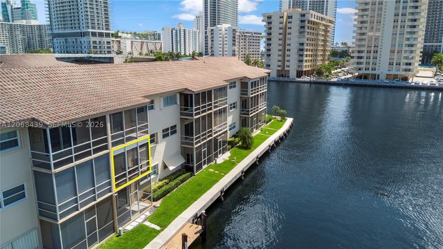 2600 Diana Dr 208, Hallandale Beach, FL 33009