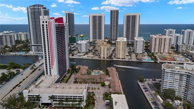 2600 Diana Dr 208, Hallandale Beach, FL 33009