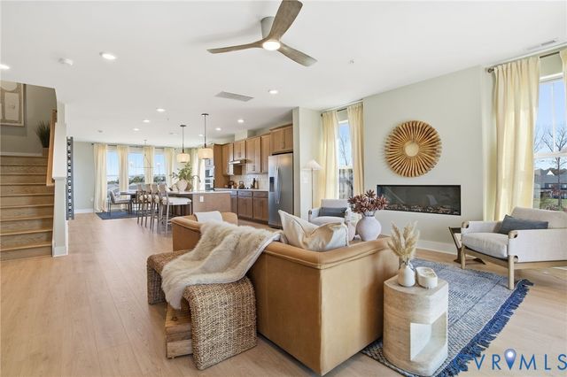 431 Aura Ave, Midlothian, VA 23113