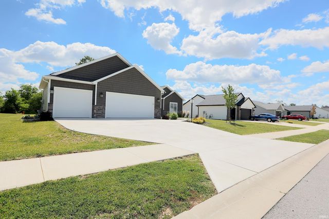 765 Waxwing Court, Roanoke, IN 46783