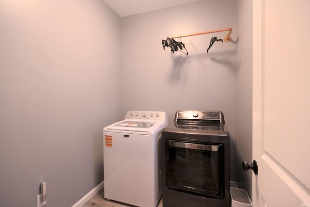 765 Waxwing Court, Roanoke, IN 46783