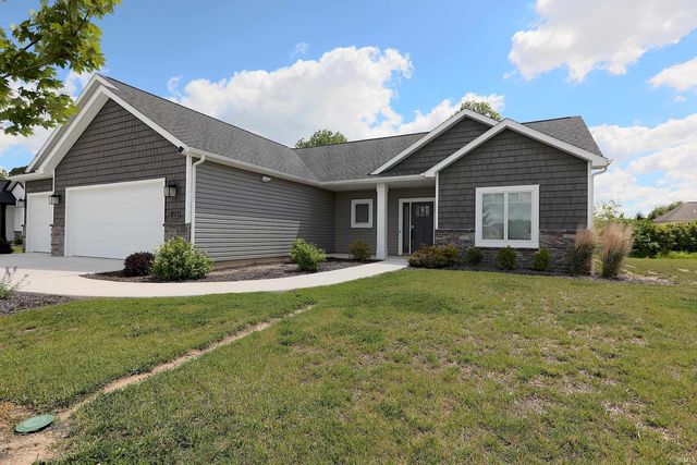 765 Waxwing Court, Roanoke, IN 46783