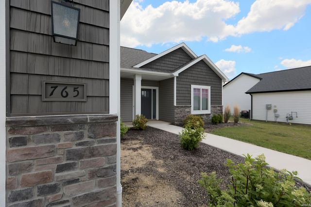 765 Waxwing Court, Roanoke, IN 46783