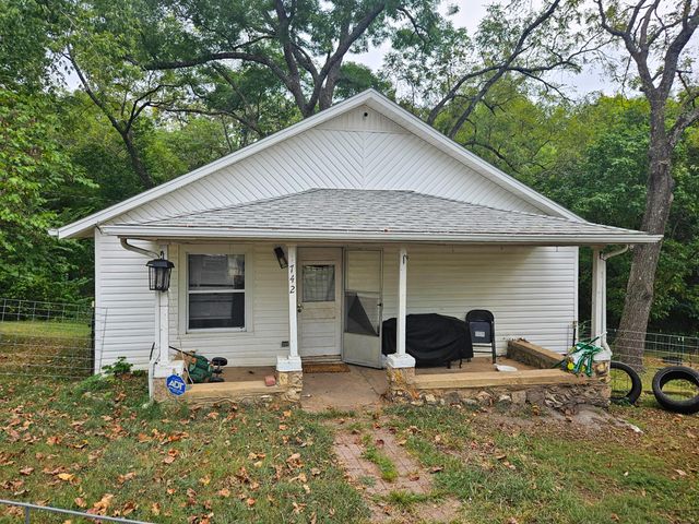 742 Olive Street, West Plains, MO 65775