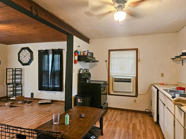 742 Olive Street, West Plains, MO 65775