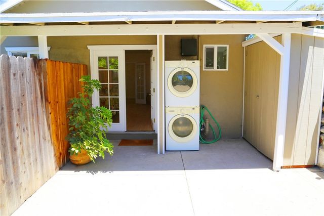 614 E I Street B, Ontario, CA 91764