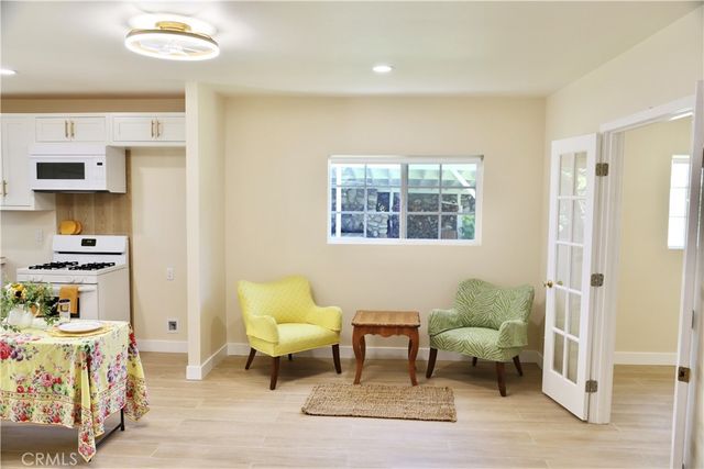 614 E I Street B, Ontario, CA 91764