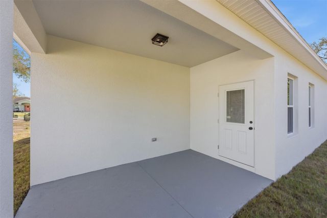 9345 102nd Avenue, Vero Beach, FL 32967