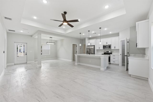 9345 102nd Avenue, Vero Beach, FL 32967