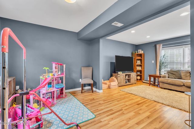 24 Eric Drive, Howell, NJ 07731